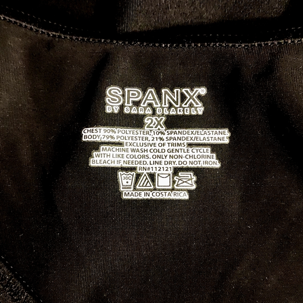 SPANX CRIS CROSS Cami